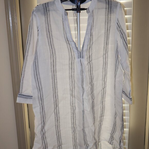 Garnet Hill Linen Tunic – Size XL, Coastal Chic - Picture 2 of 10